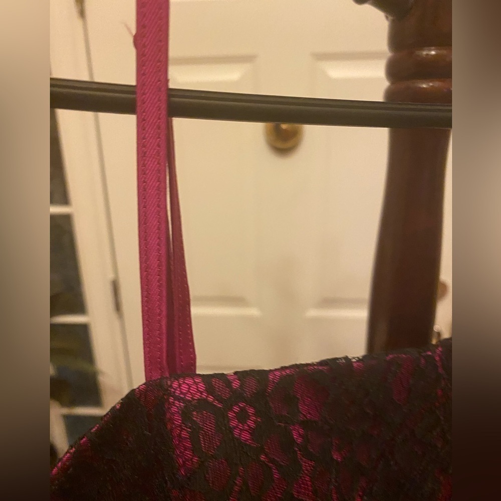 Isaac MIZRAHI NEW YORK FUCHSIA DRESS SIZE MEASUREMENTS PROVIDED - Picture 6 of 10